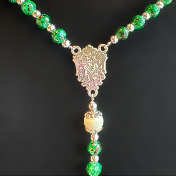 Green St Patrick Irish Marbled Prayer Rosary - Picture 3 of 8